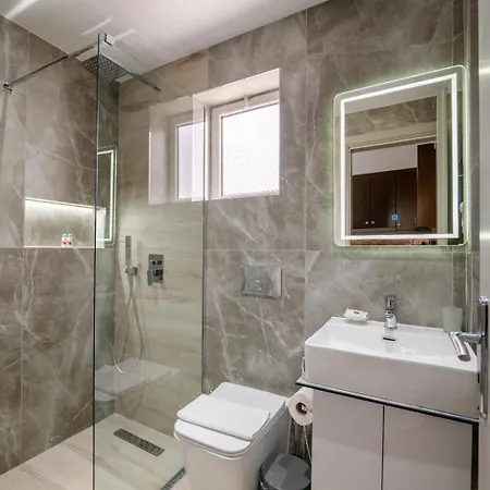 Aparthotel Del Mar Ksamil